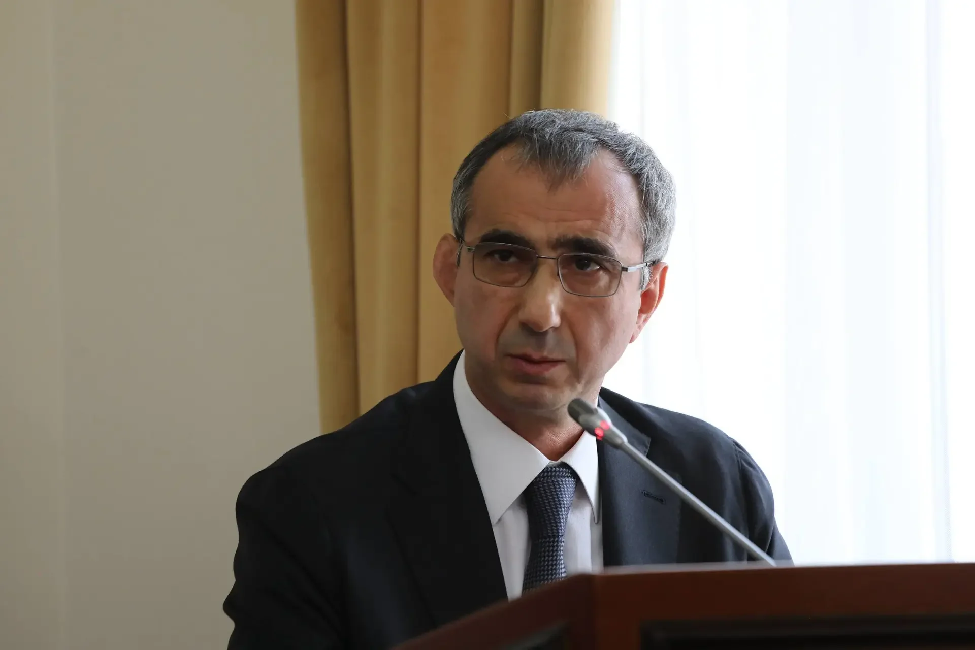 Заур Эминов предложил регламентировать процедуру завершения масштабных инвестиционных проектов