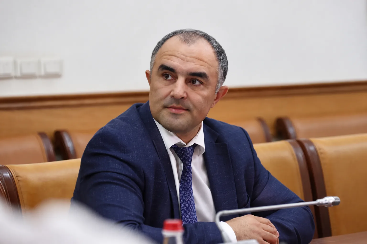 Юрий Гамзатов прокомментировал встречу врио Главы республики Фёдора Щукина с Президентом России Владимиром Путиным