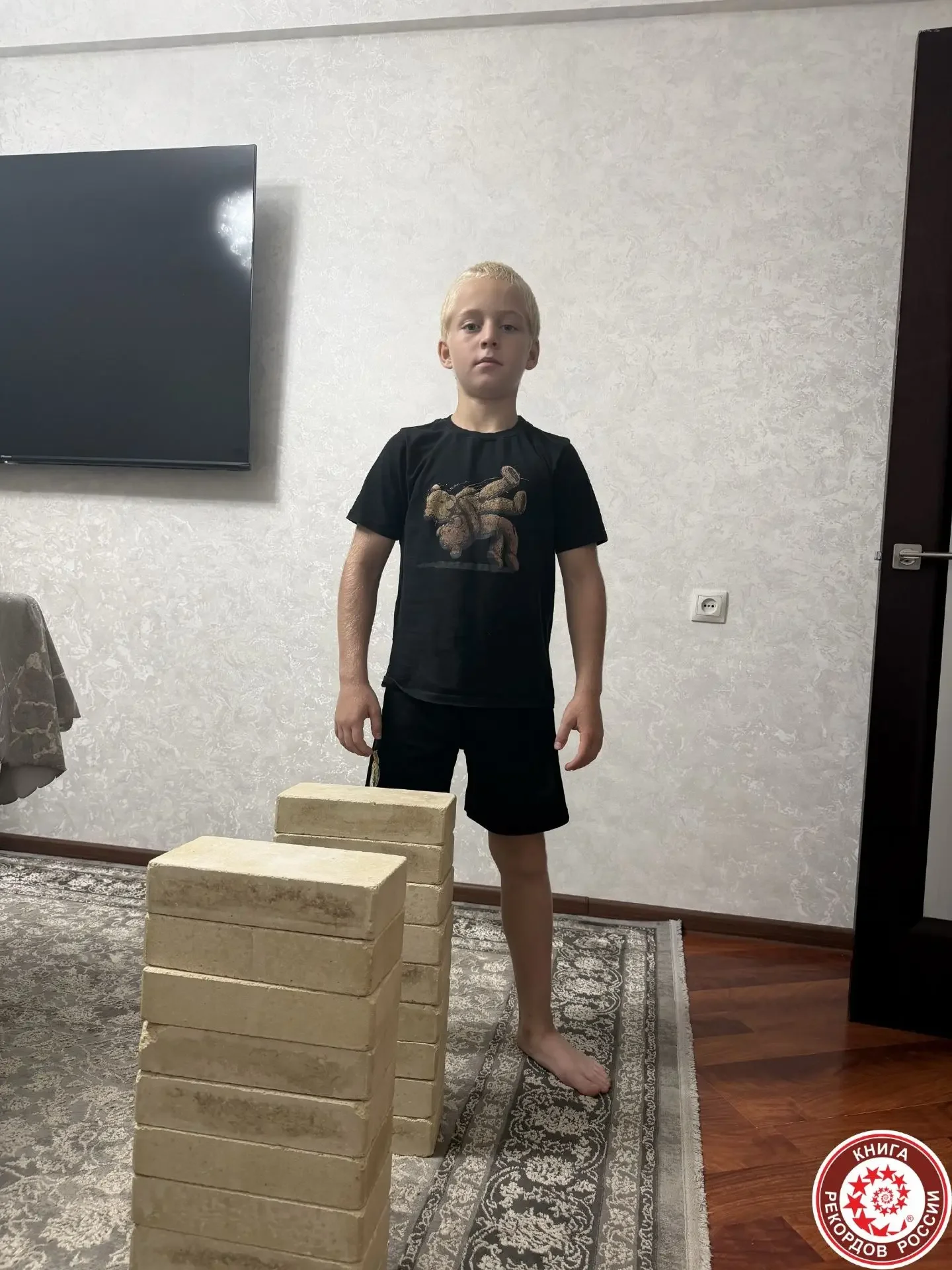 11-летний Ратмир Гончар из Махачкалы установил свой уже шестой рекорд России