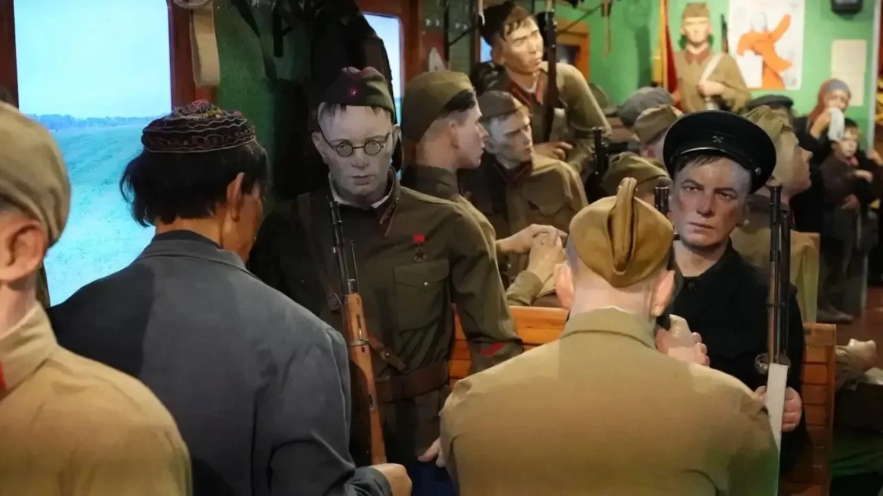 Более 11 000 человек посетили интерактивную выставку «Поезд Победы» в Дагестане
