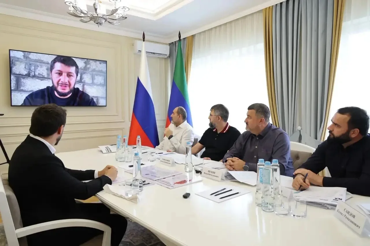 Фёдор Щукин провёл собеседования с первой десяткой участников новой республиканской кадровой программы «Команда Дагестана»