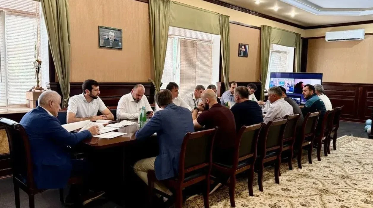 Строительство новой взлетно-посадочной полосы в аэропорту Махачкалы близится к завершению