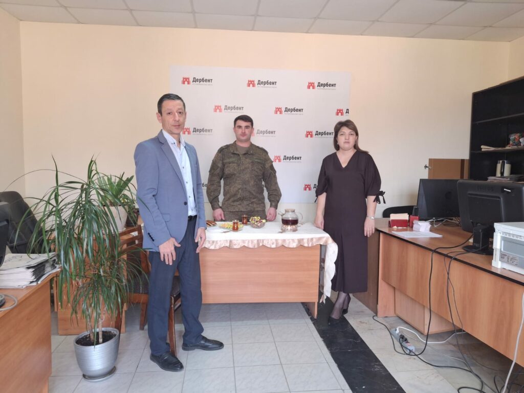 "Dərbənd" Respublika qəzetinin redaksiyasında xüsusi hərbi əməliyyatın iştirakçısı ilə görüş keçirilib