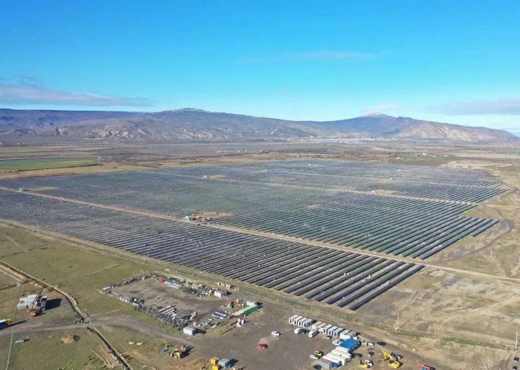 Dağıstanda gücü 100 MVt-dan çox olan ən böyük günəş elektrik stansiyası tikilib